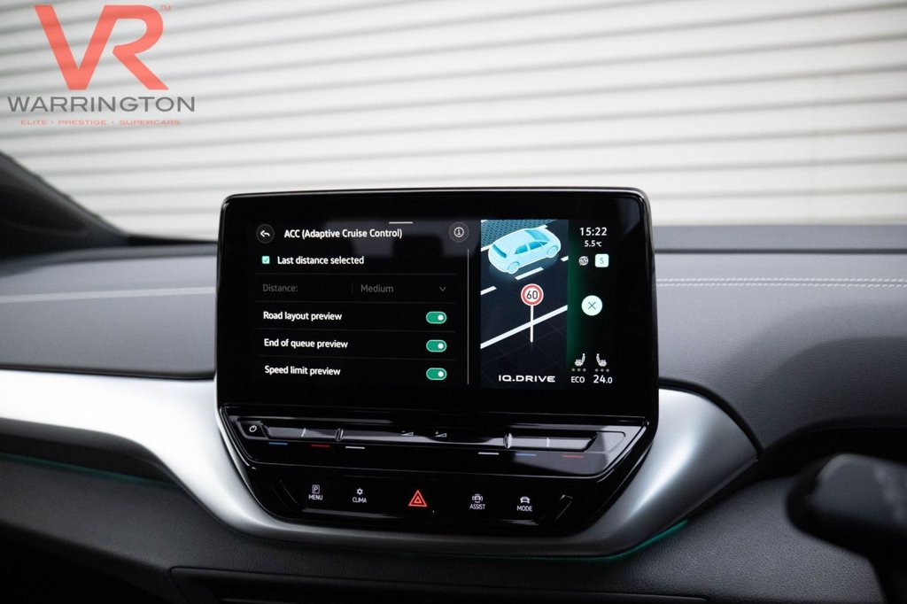 Used Volkswagen ID.4 2023 for sale - 76642811: Photo 28