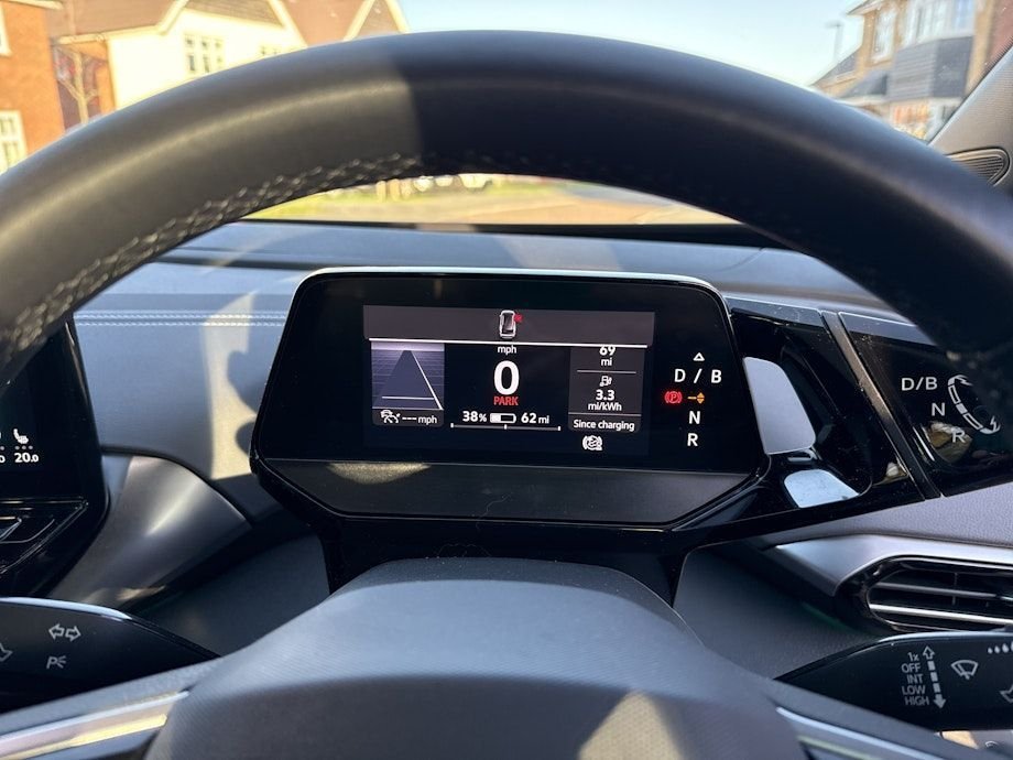 Used Volkswagen ID.4 2023 for sale - 76642811: Photo 9