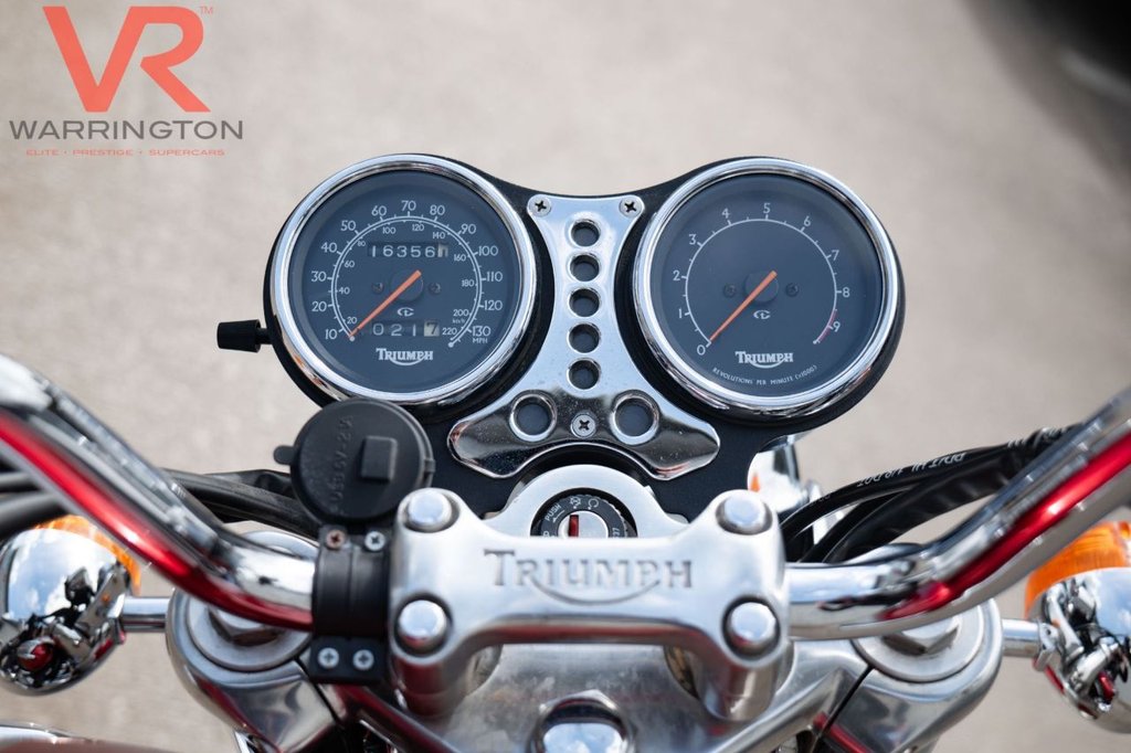Used Triumph THUNDERBIRD 1998 for sale - 78331238: Photo 2