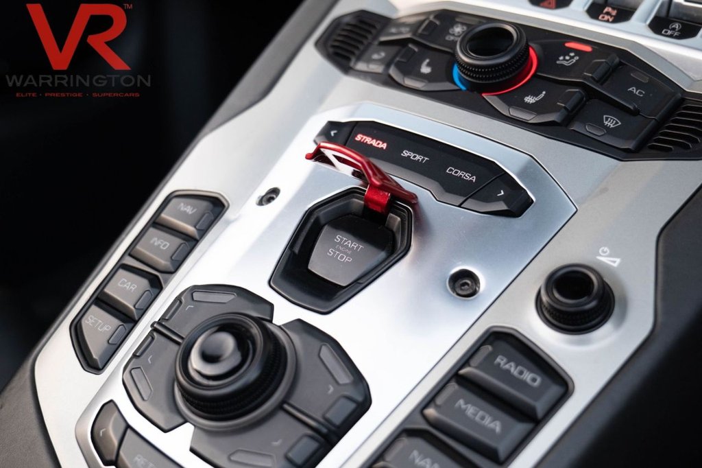 Used Lamborghini Aventador 2014 for sale - 77672803: Photo 32