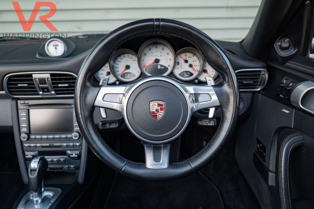 Used Porsche 911 2010 for sale - 76961997: Photo 12