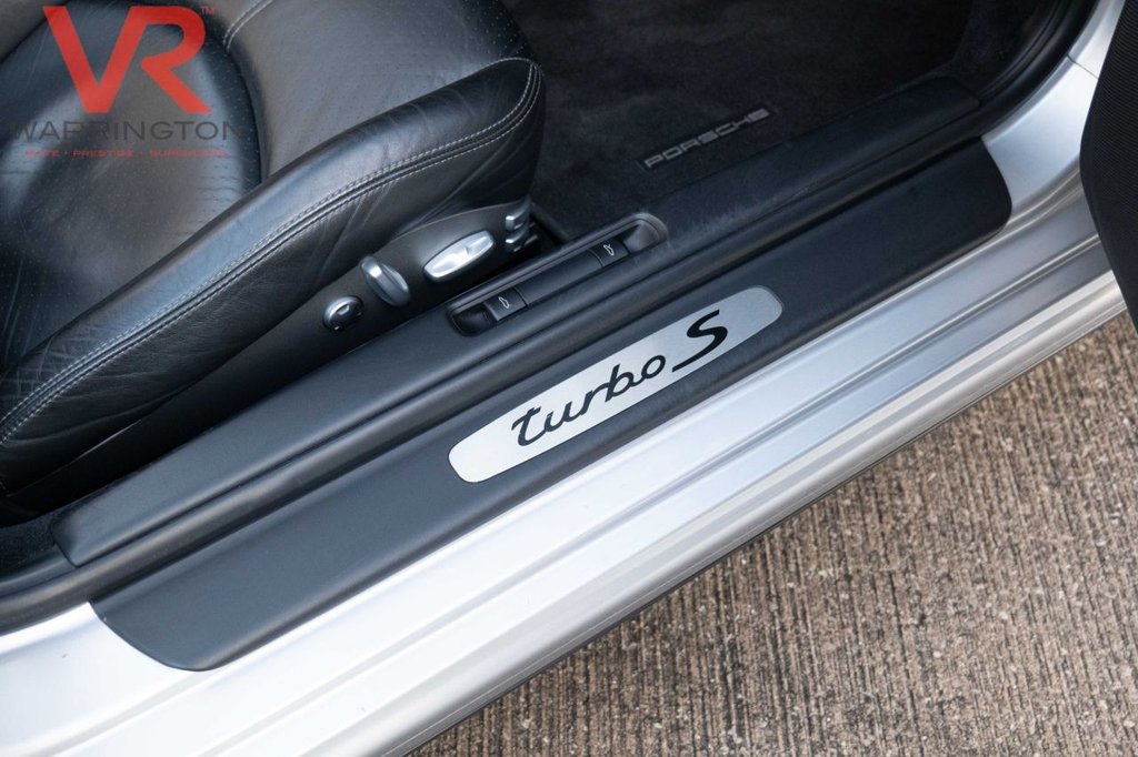 Used Porsche 911 2010 for sale - 76961997: Photo 22