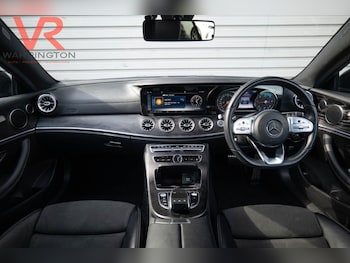 Used Mercedes-Benz E Class 2018 for sale - 78632318: Photo