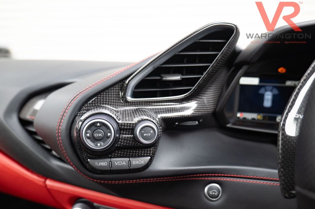 Used Ferrari 488 2017 for sale - 76546411: Photo 12