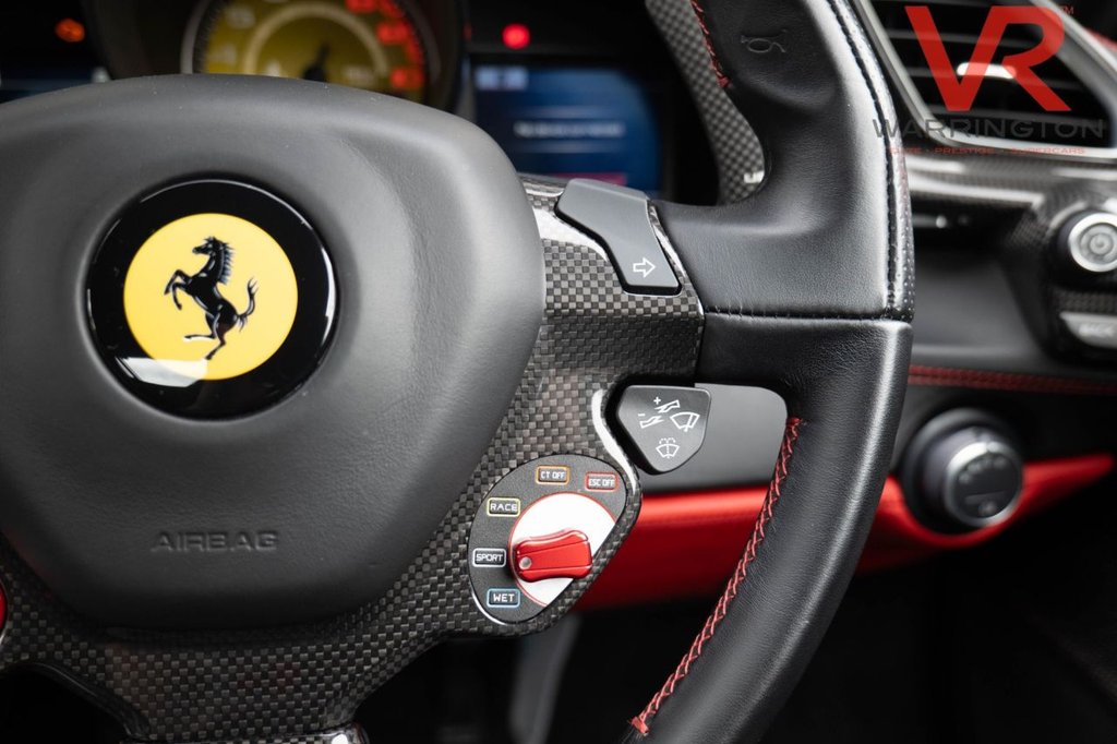 Used Ferrari 488 2017 for sale - 76546411: Photo 15