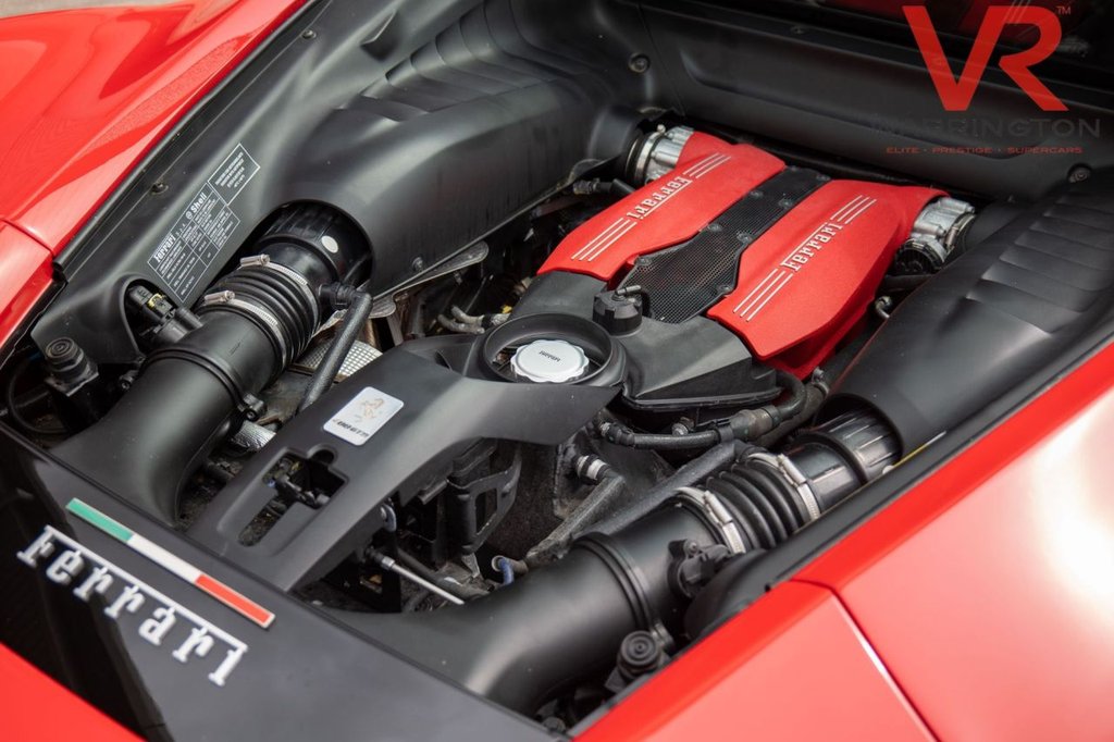 Used Ferrari 488 2017 for sale - 76546411: Photo 18