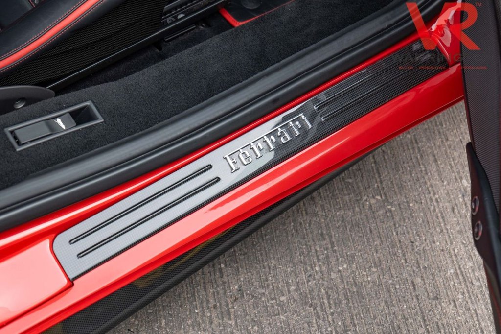 Used Ferrari 488 2017 for sale - 76546411: Photo 25