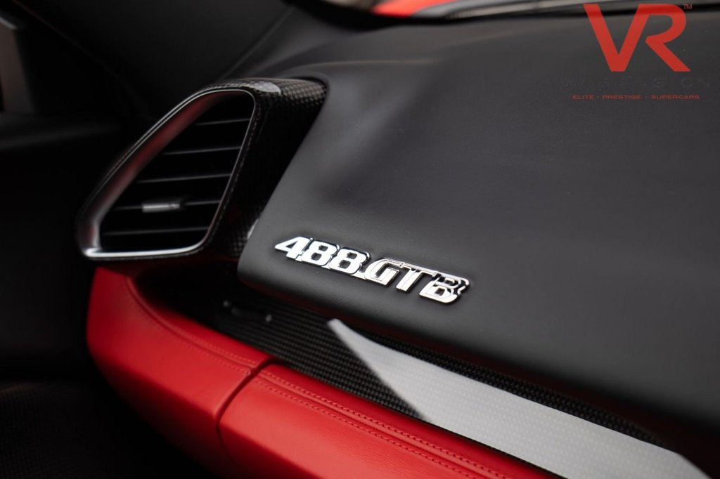 Used Ferrari 488 2017 for sale - 76546411: Photo 35