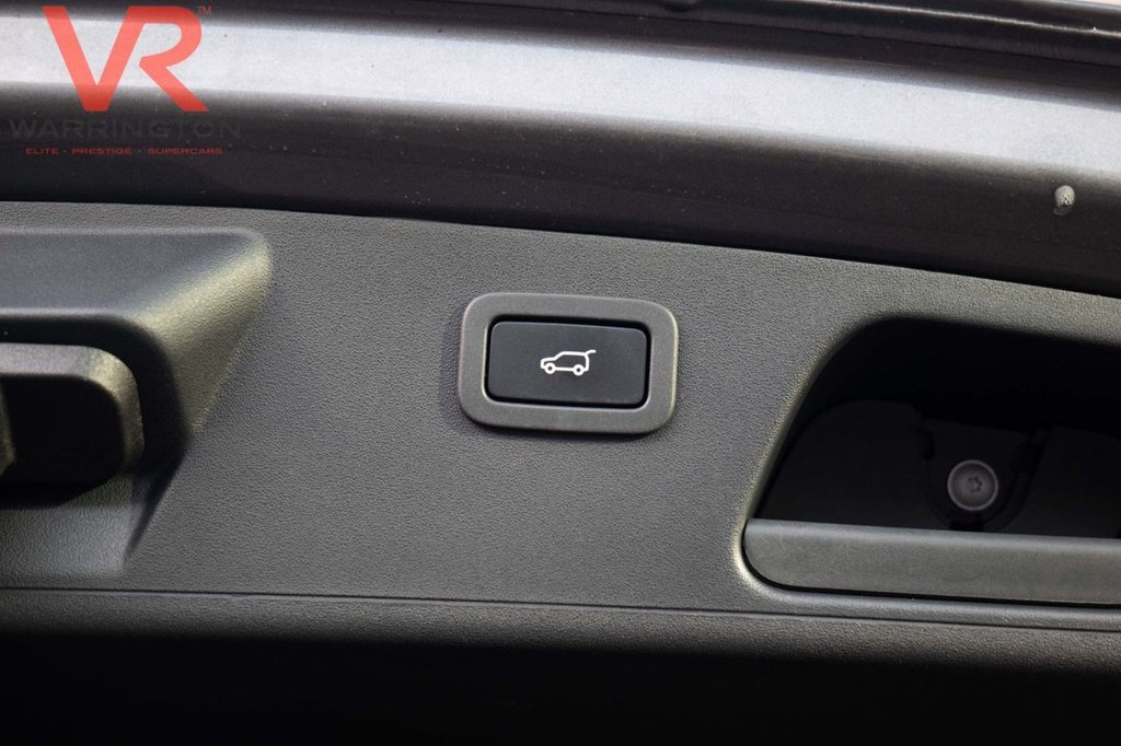 Used Jaguar E-Pace 2020 for sale - 77369532: Photo 17