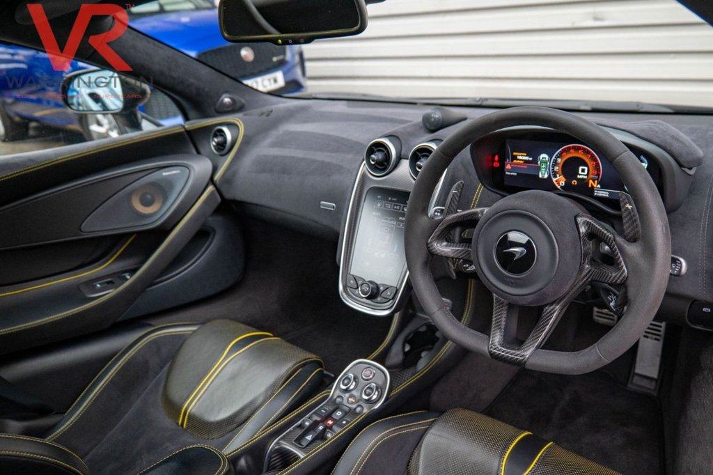 Used McLaren 570S 2019 for sale - 76724680: Photo 2