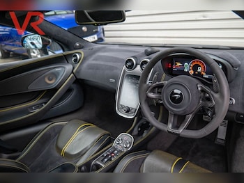 Used McLaren 570S 2019 for sale - 76724680: Photo