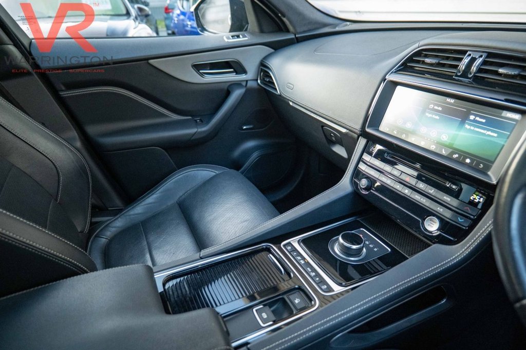 Used Jaguar F-Pace 2020 for sale - 76792041: Photo 23