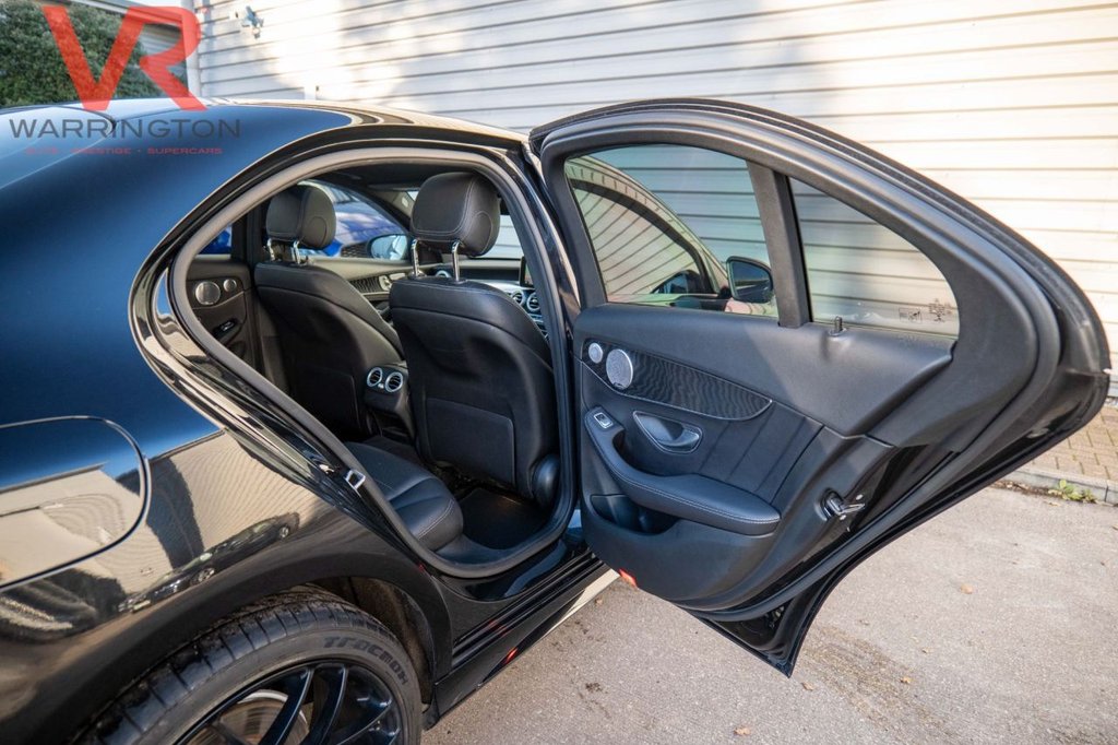 Used Mercedes-Benz C Class 2018 for sale - 76900289: Photo 40