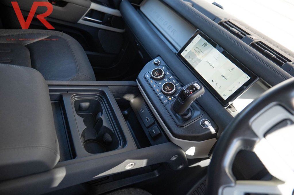 Used Land Rover Defender 2021 for sale - 76546400: Photo 26