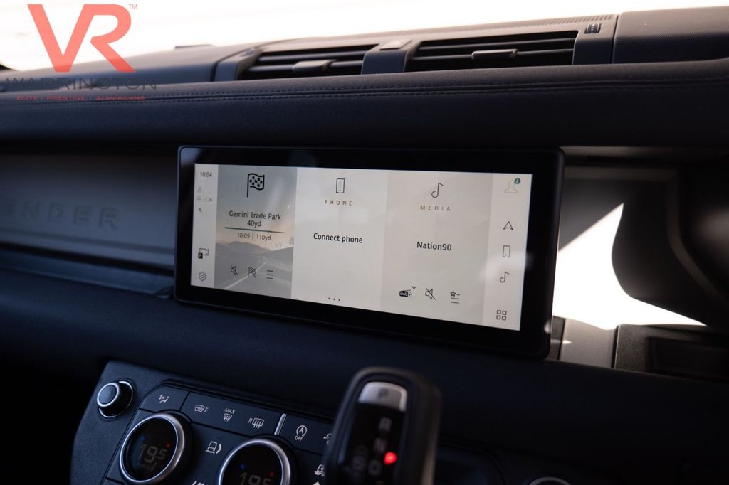 Used Land Rover Defender 2021 for sale - 76546400: Photo 29