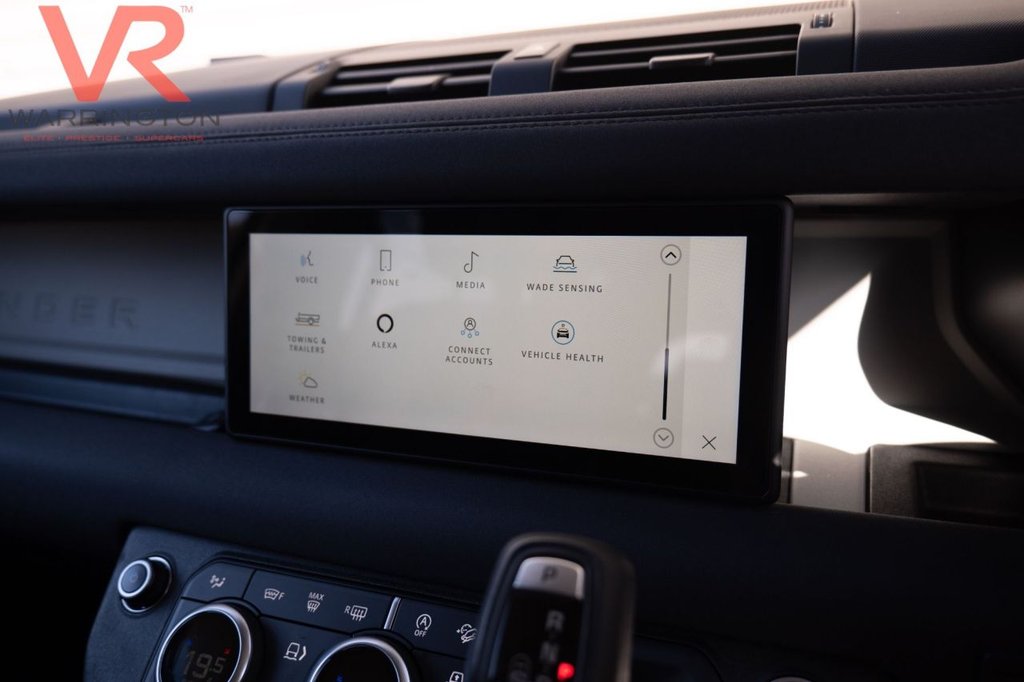 Used Land Rover Defender 2021 for sale - 76546400: Photo 31