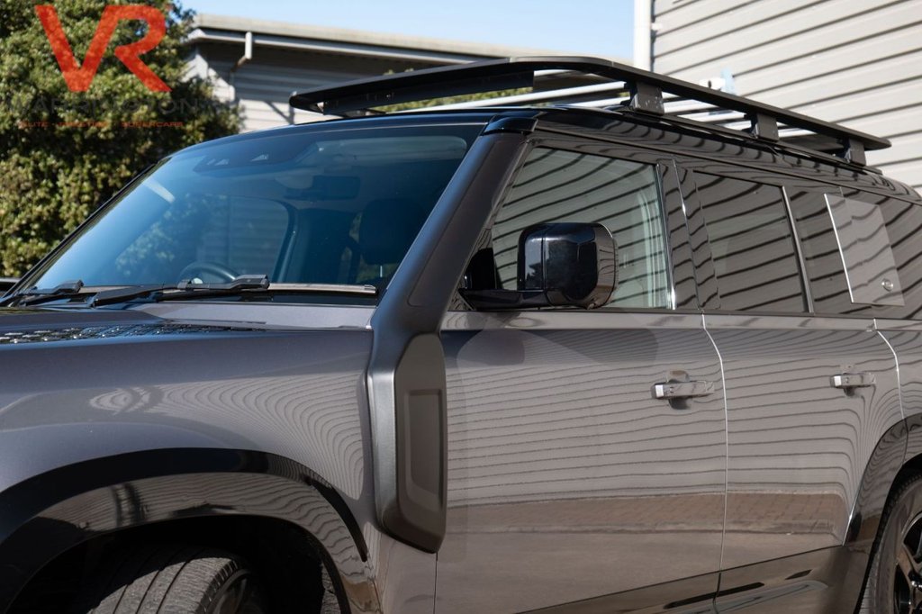 Used Land Rover Defender 2021 for sale - 76546400: Photo 42