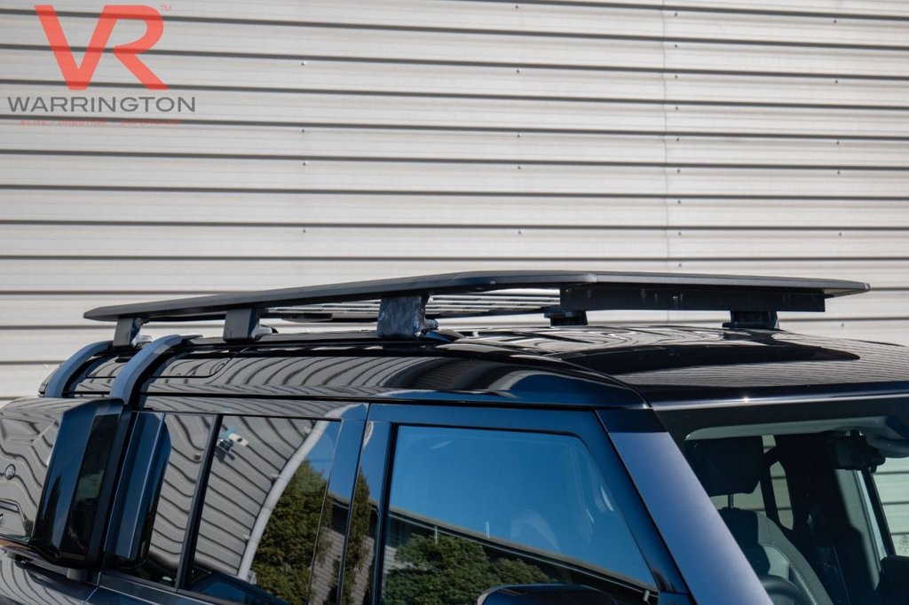 Used Land Rover Defender 2021 for sale - 76546400: Photo 46