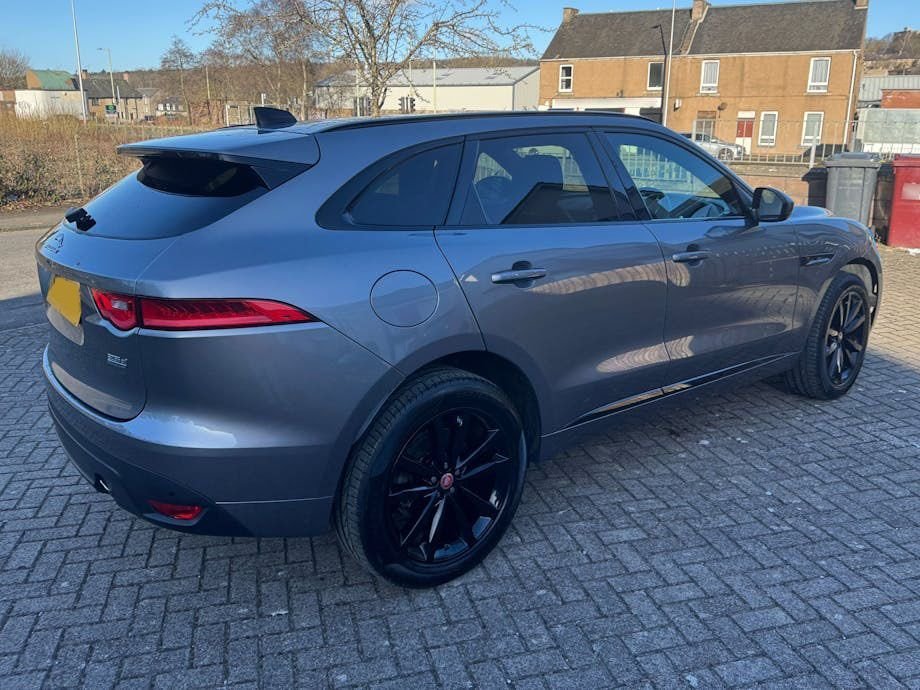 Used Jaguar F-Pace 2020 for sale - 77636701: Photo 9