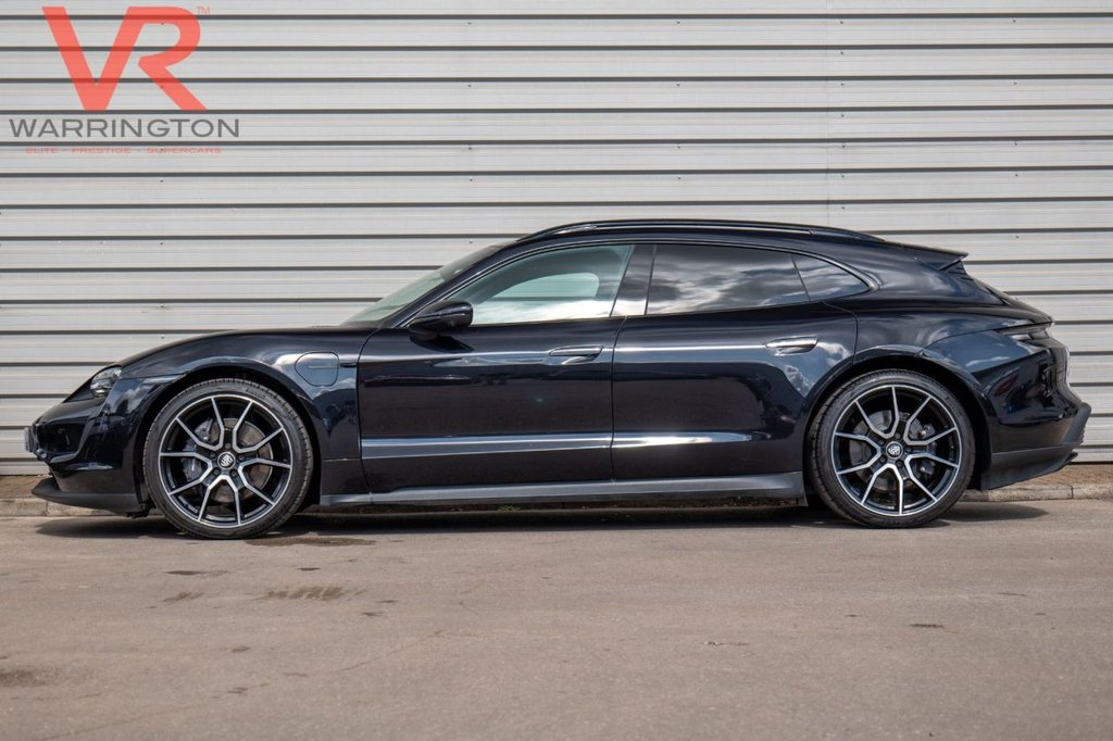 Used Porsche Taycan 2023 for sale - 76546368: Photo 10