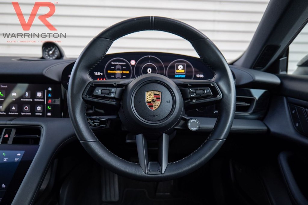 Used Porsche Taycan 2023 for sale - 76546368: Photo 12