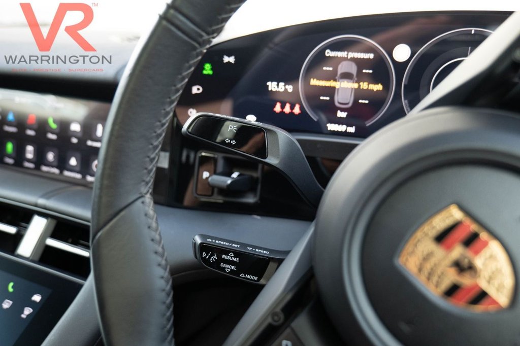 Used Porsche Taycan 2023 for sale - 76546368: Photo 13