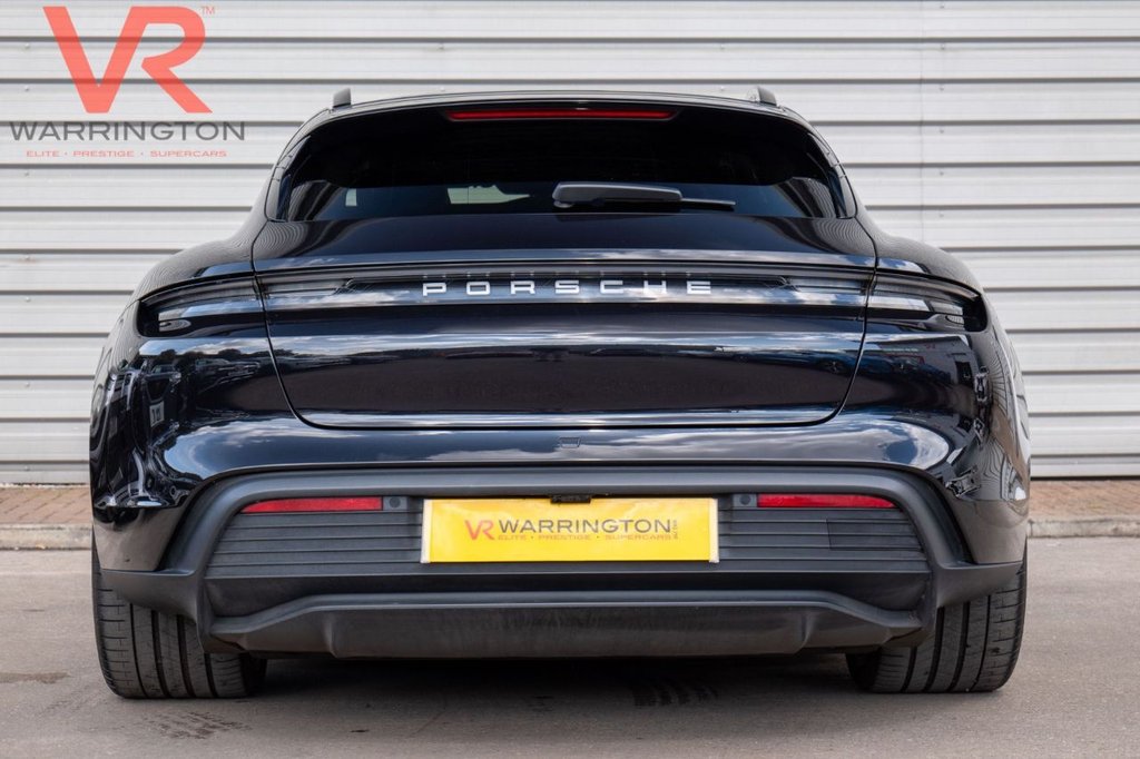 Used Porsche Taycan 2023 for sale - 76546368: Photo 17