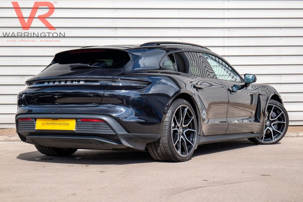 Used Porsche Taycan 2023 for sale - 76546368: Photo 20