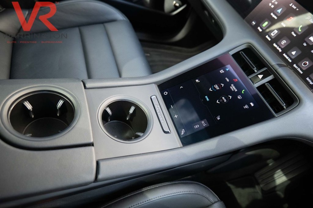 Used Porsche Taycan 2023 for sale - 76546368: Photo 28