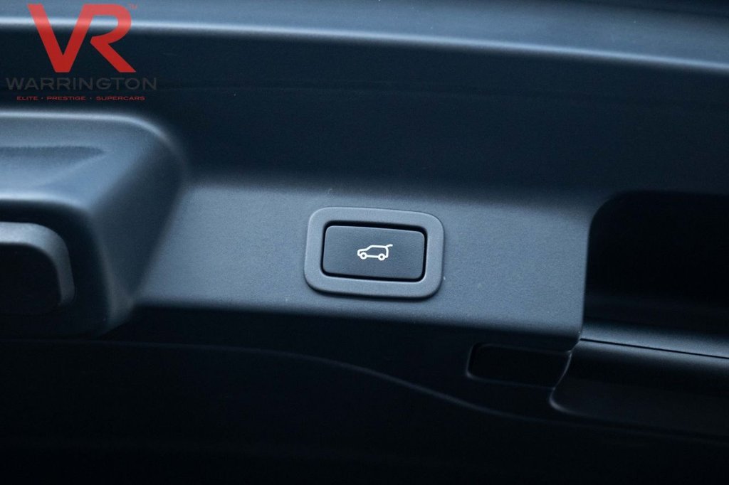 Used Jaguar F-Pace 2019 for sale - 77133813: Photo 18