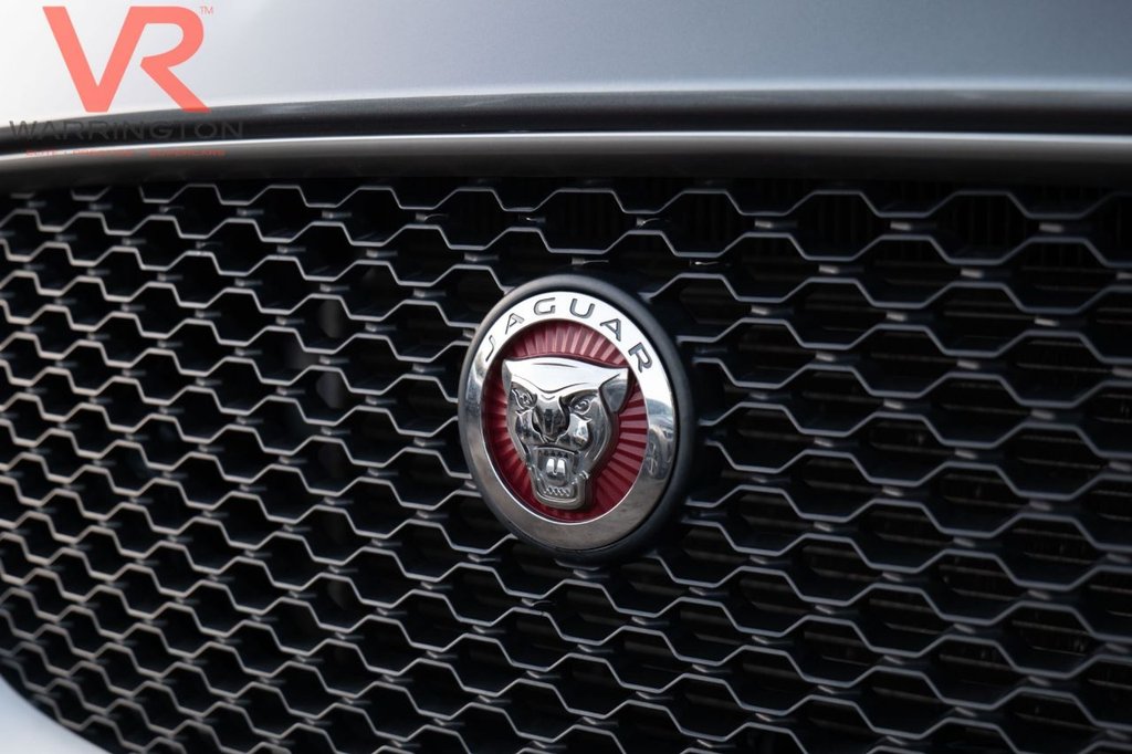 Used Jaguar F-Pace 2019 for sale - 77133813: Photo 37