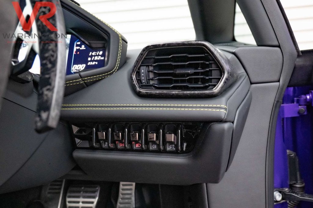 Used Lamborghini Huracan 2019 for sale - 76547063: Photo 13