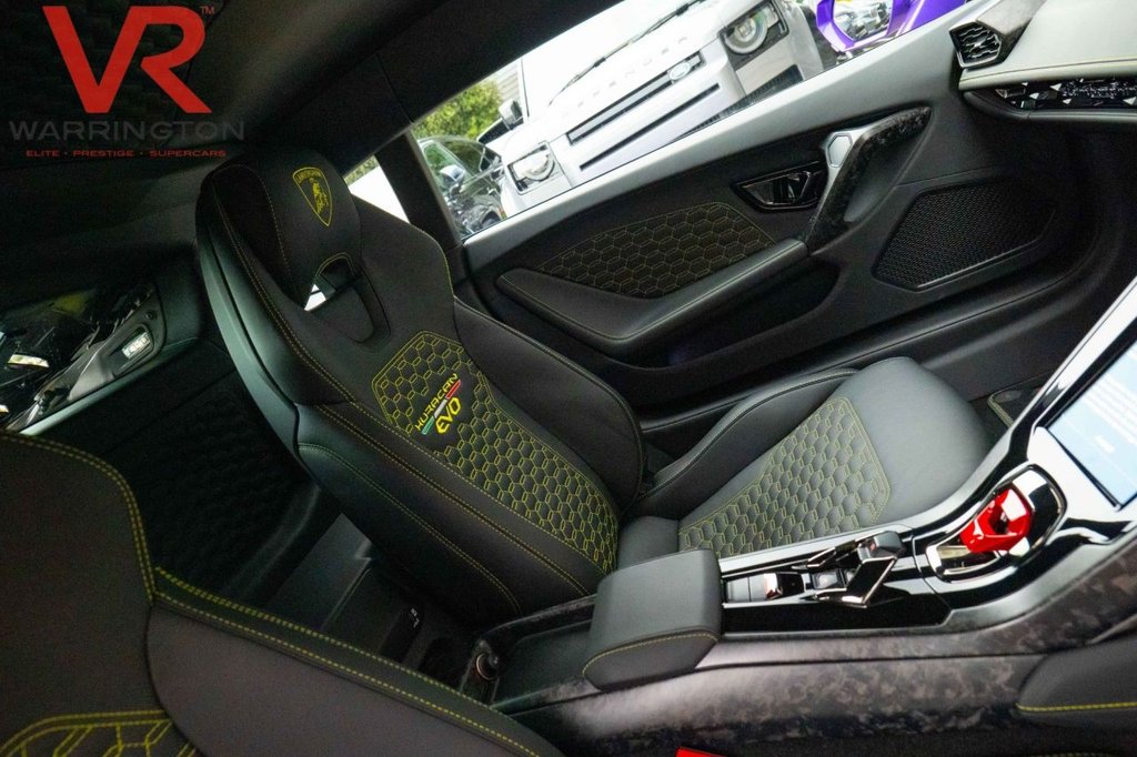 Used Lamborghini Huracan 2019 for sale - 76547063: Photo 4