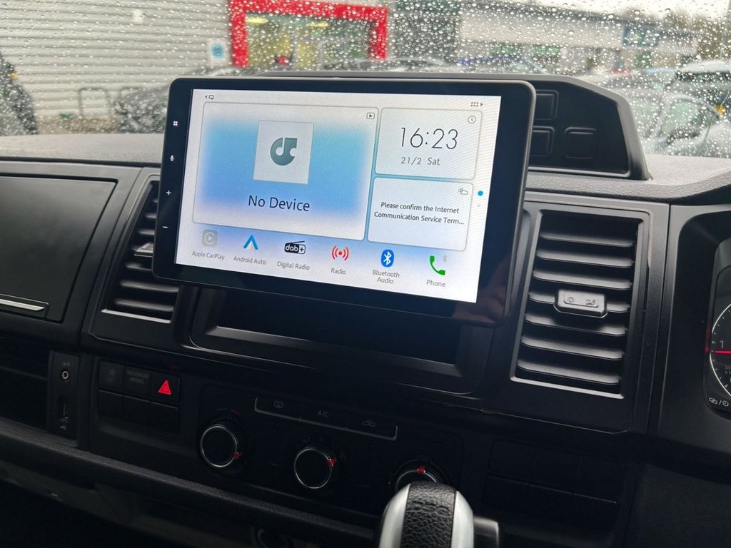 Used Volkswagen Transporter 2017 for sale - 77631769: Photo 4