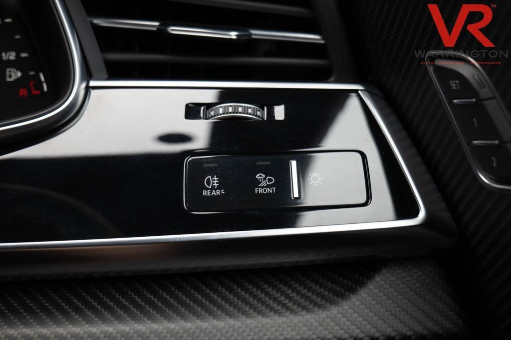 Used Audi RS Q8 2020 for sale - 76546358: Photo 15