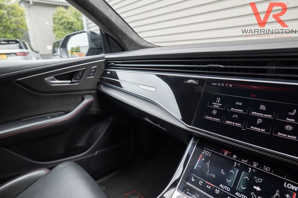 Used Audi RS Q8 2020 for sale - 76546358: Photo 44