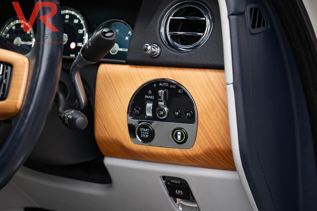 Used Rolls-Royce Cullinan 2019 for sale - 76546469: Photo 16