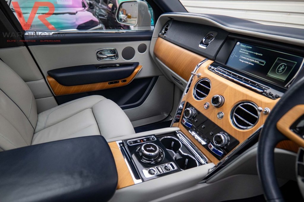 Used Rolls-Royce Cullinan 2019 for sale - 76546469: Photo 28