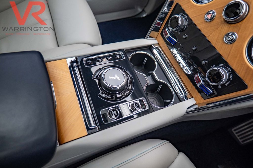 Used Rolls-Royce Cullinan 2019 for sale - 76546469: Photo 29