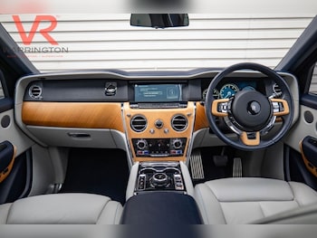 Used Rolls-Royce Cullinan 2019 for sale - 76546469: Photo