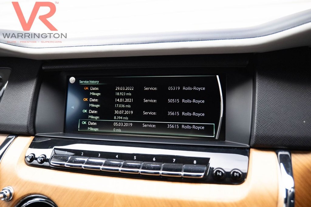 Used Rolls-Royce Cullinan 2019 for sale - 76546469: Photo 38