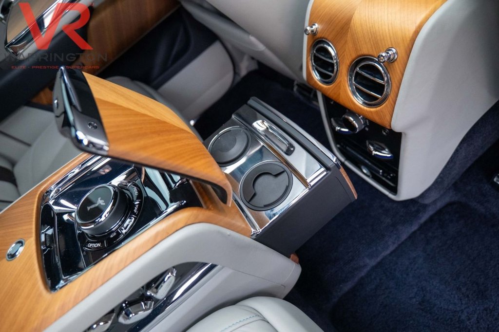 Used Rolls-Royce Cullinan 2019 for sale - 76546469: Photo 48