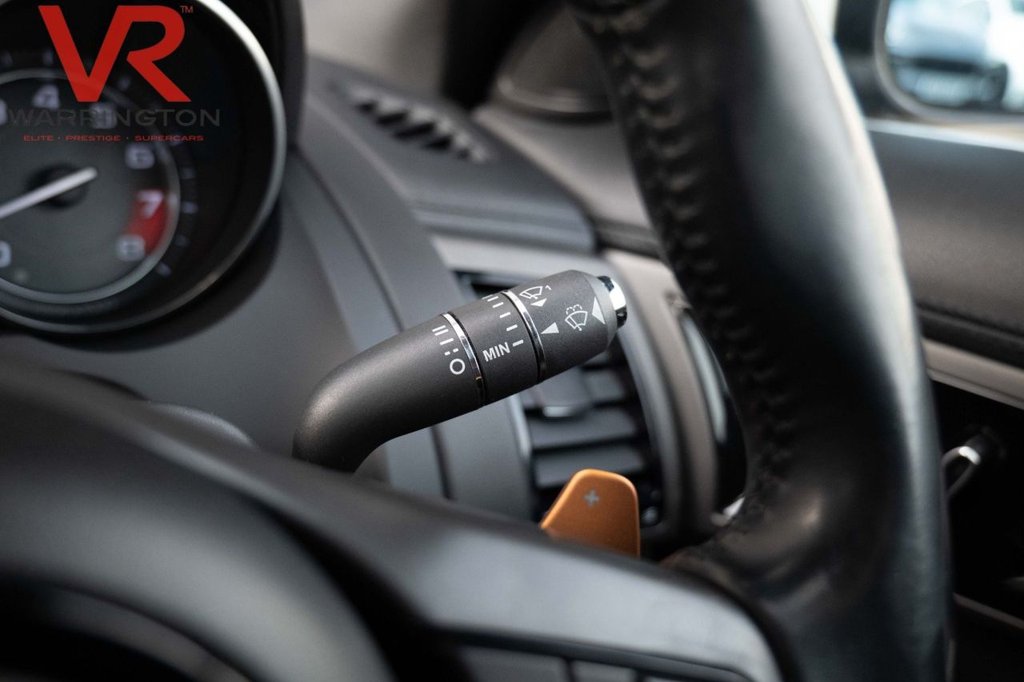 Used Jaguar F-Type 2015 for sale - 78036403: Photo 11