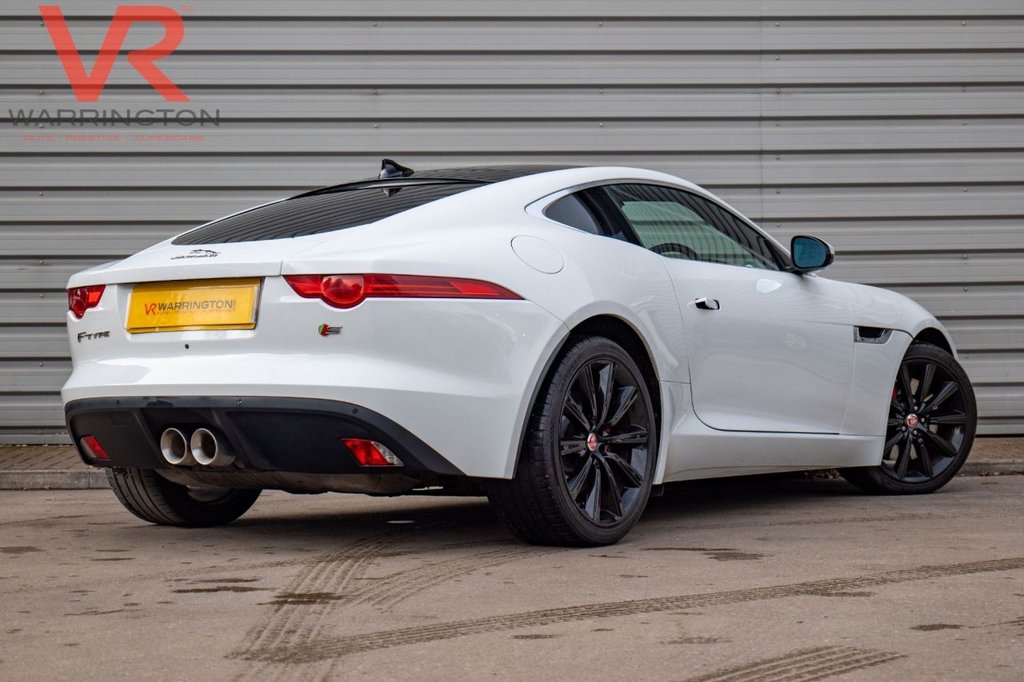 Used Jaguar F-Type 2015 for sale - 78036403: Photo 15