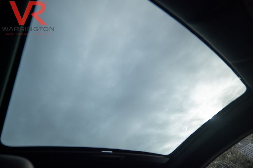 Used Jaguar F-Type 2015 for sale - 78036403: Photo 30