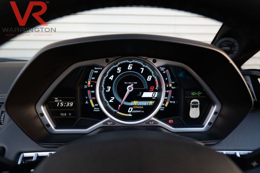 Used Lamborghini Aventador 2014 for sale - 76973287: Photo 16