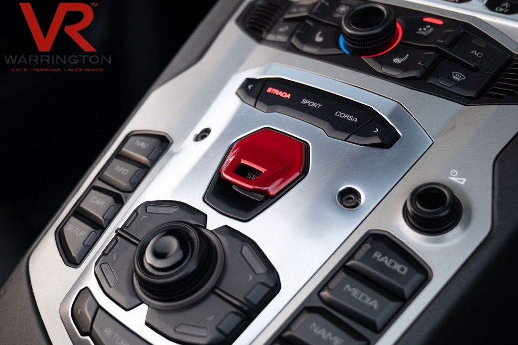 Used Lamborghini Aventador 2014 for sale - 76973287: Photo 31