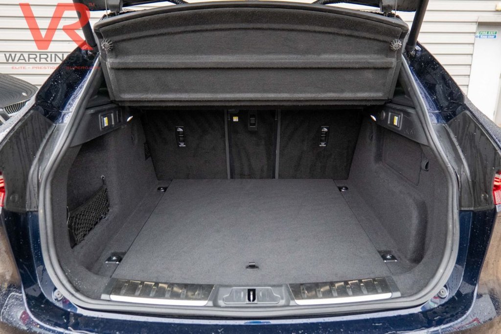 Used Jaguar F-Pace 2022 for sale - 77779812: Photo 16