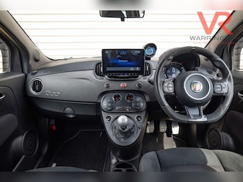 Used Abarth 595 2019 for sale - 76546424: Photo