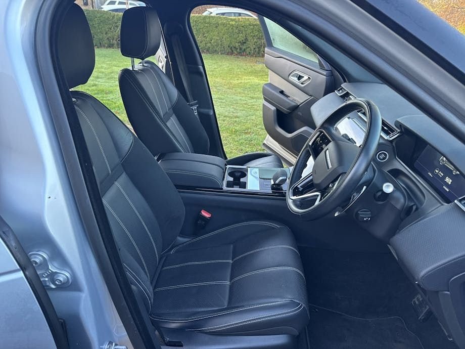 Used Land Rover Range Rover Velar 2022 for sale - 76950549: Photo 5